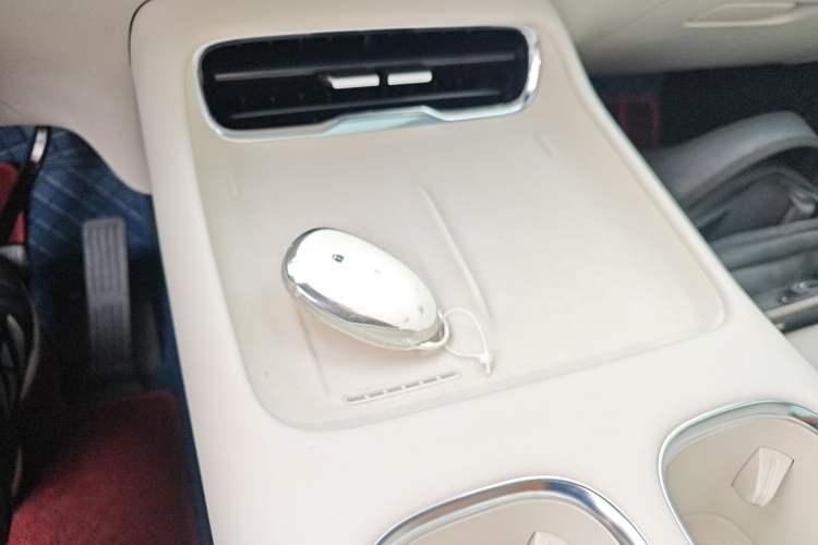 Used CHANGAN NEVO Q07 2025 215 Flagship PLUS Interior 1