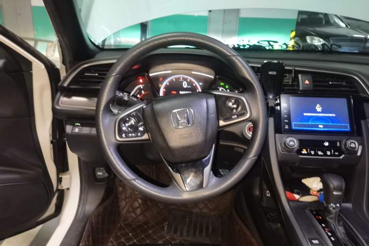 Used Honda Civic 2021 HATCHBACK 220TURBO CVT Trendy Cool Edition Steering Wheel