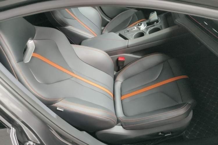 Used CHANGAN UNI-V 2024 1.5T Prestige Edition
