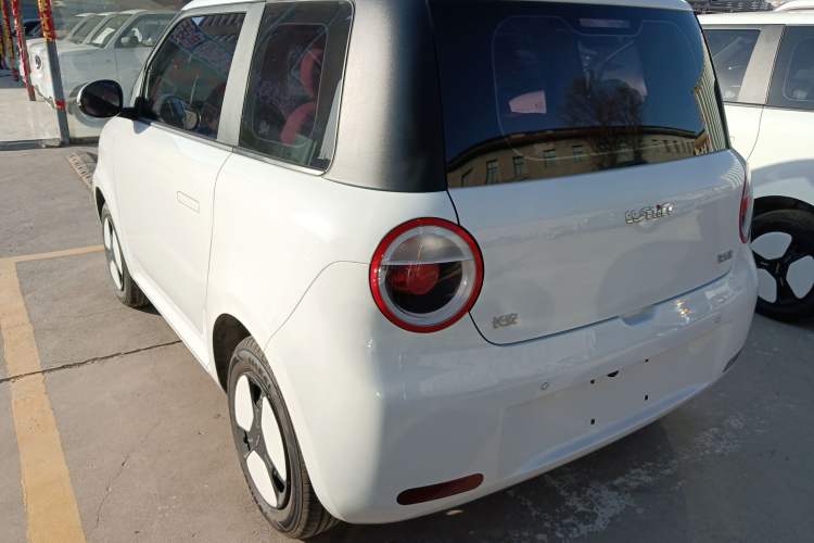 Used CHANGAN NEVO Lumin 2025 205 km Xiangqin Version
