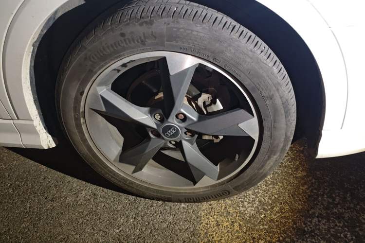 Used Audi Q3 2020 35 TFSI Fashion Dynamic Model