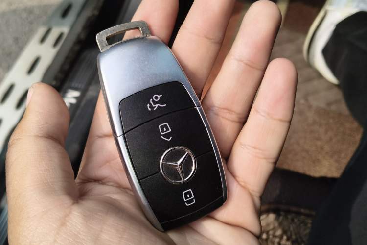 Used Mercedes-Benz GLC 2020 Facelift GLC 300 L 4MATIC Dynamic Edition
