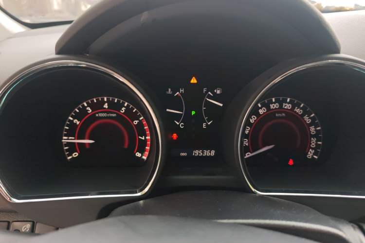 Used Toyota Highlander 2011 2.7L Two-Wheel Drive 7-Seater Luxury Navigation Edition