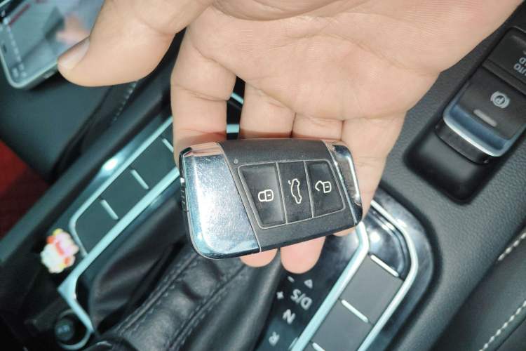 Used Volkswagen Magotan 2020 330TSI DSG Leading Model Vehicle Key