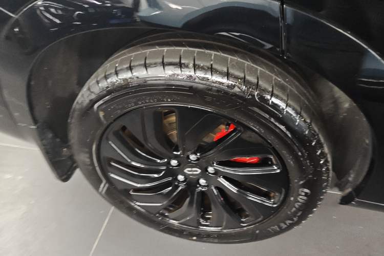 Used Hima AITO M7 2024 1.5T Intelligent Driving 4WD Max Edition 5 Seats Exterior 5