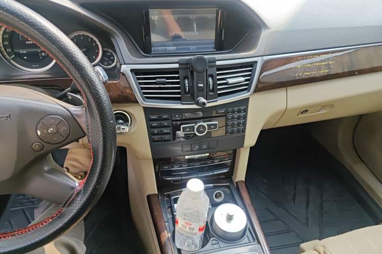 Used Mercedes-Benz E-Class 2013 E 260 L CGI Elegant Model