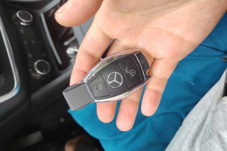 Used Mercedes-Benz GLA 2015 GLA 200 Fashion Model Vehicle Key