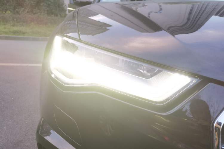 Used Audi A6L 2018 30th Anniversary Edition 30 FSI Style Model
