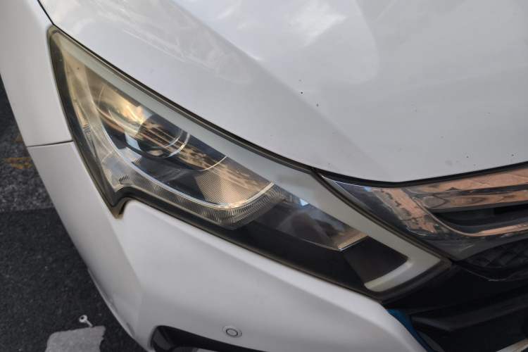 Used BYD Qin New Energy 2014 1.5T Cool Black Knight Flagship Model
