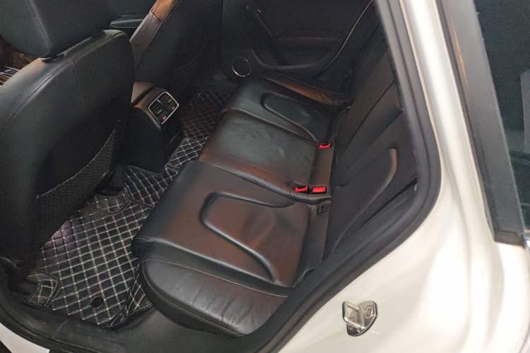 Used Audi A4 2014 40 TFSI allroad quattro plus version