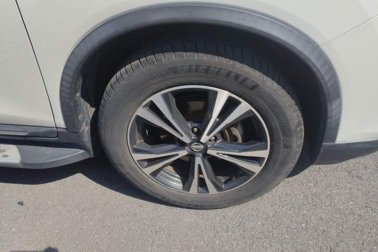 Used Nissan X-Trail 2017 2.5L CVT Luxury Edition 4WD Exterior 7