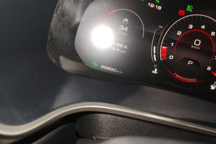 Used Wey VV6 2020 2.0T Two-Wheel Drive Smart Protection+
