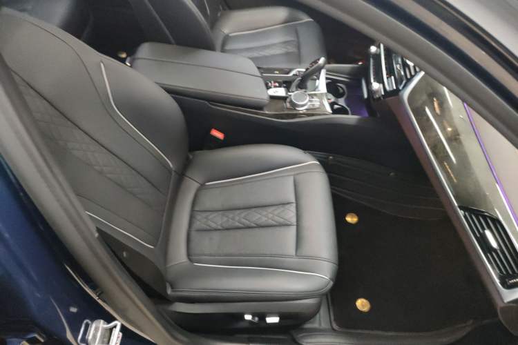 Used BMW 5 Series 2021 525Li M Sport Package
