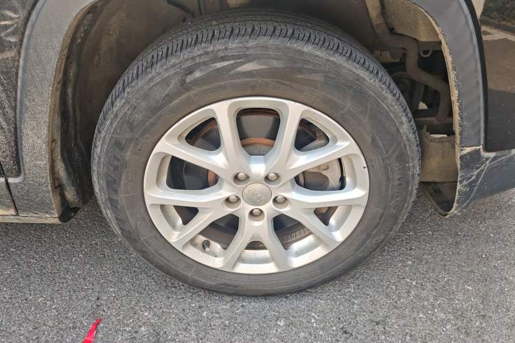 Used Jeep Cherokee 2017 2.0L Superior Edition