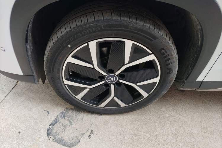 Used BYD Song L DM-i 2025 Intelligent Driving Version 160 km Beyond-Range Type