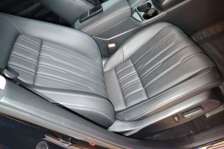 Used Honda Breeze 2023 240TURBO Two-Wheel-Drive Luxury Edition 5 Seats
