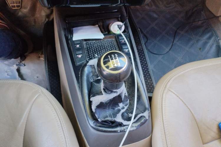 Used Volkswagen Santana Vista 2008 1.8L Manual Comfort Edition