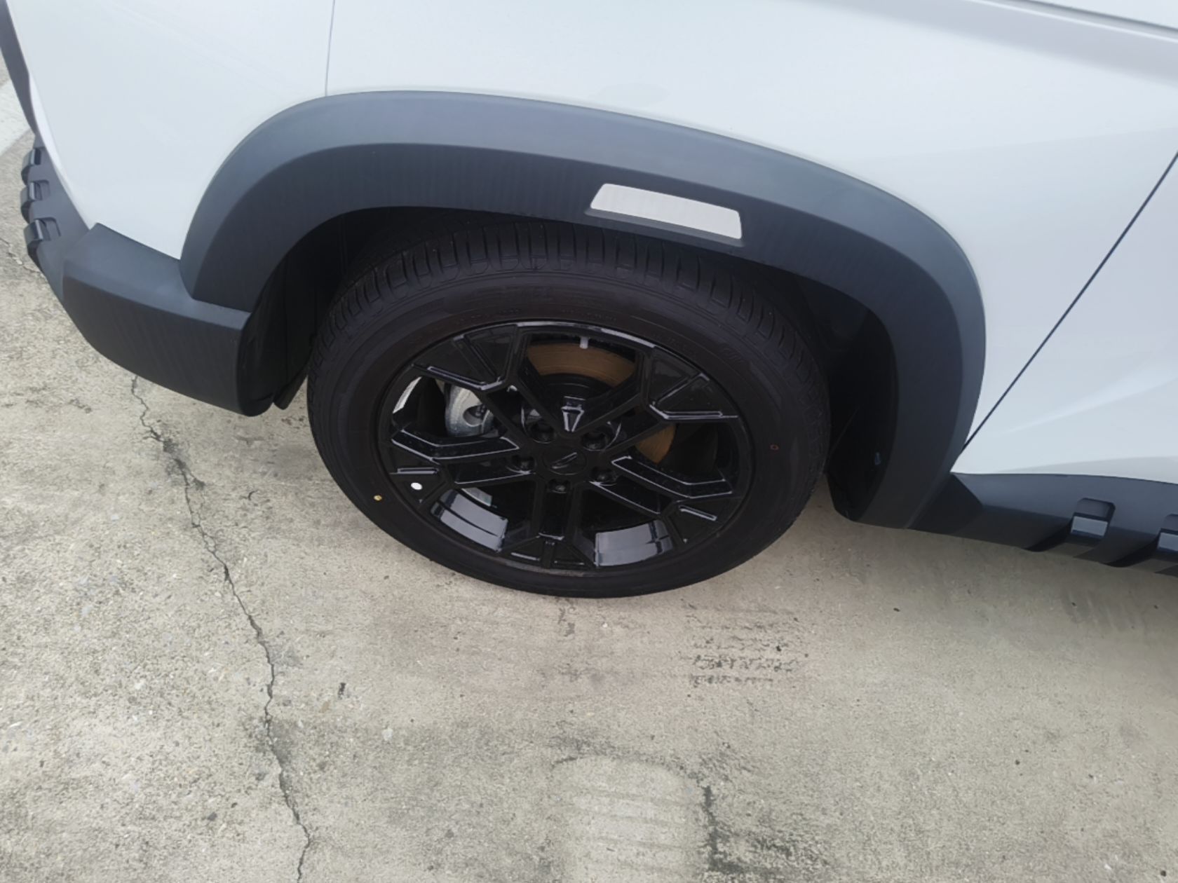 Geely Auto Cowboy 2025 1.5TD Trendy Play Edition — снимка 10