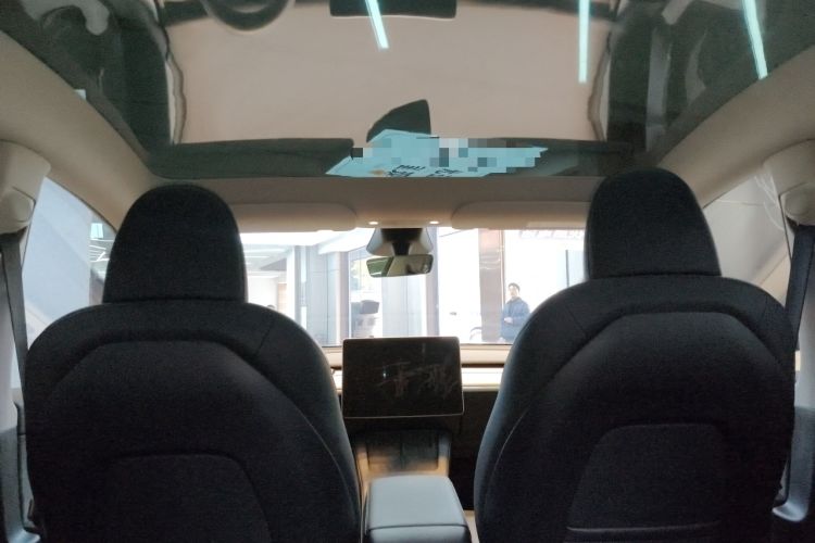 Used Tesla Model Y 2024 Rear-Wheel-Drive Version