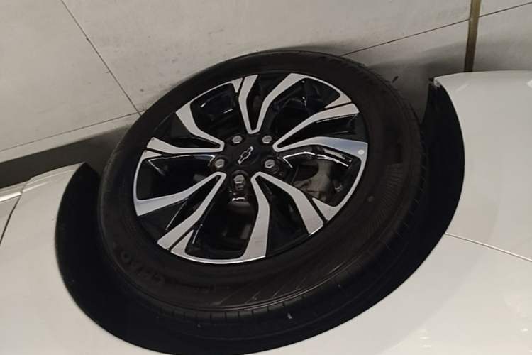 Used Chevrolet Monza 2022 Light Hybrid RS 330T Automatic Comfort Edition
