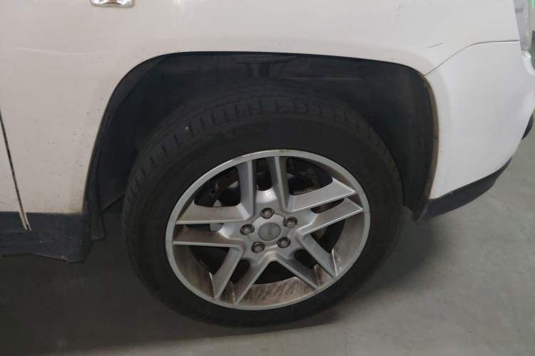 Used Jeep Compass 2013 2.4L four-wheel drive luxury version