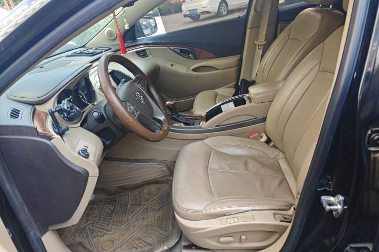 Used Buick LaCrosse 2012 2.4L SIDI Luxury Edition
