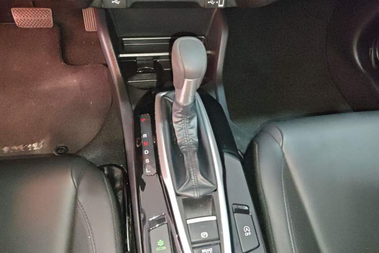 Used Honda Envix 2022 180TURBO CVT Comfort Version