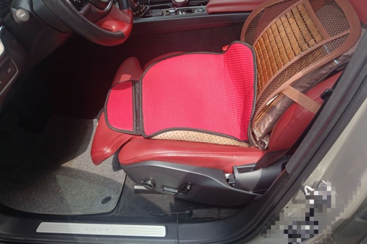 Used Volvo XC60 2019 T5 4x4 Zhiya Luxury Edition China VI Standard Left Front Seat