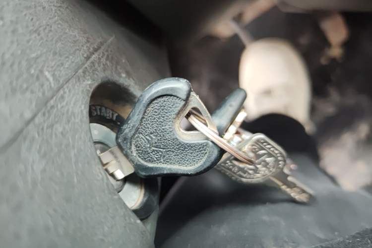 Used Wuling Zhiguang 2010 1.0L New Version Practical Short-Body L2Y