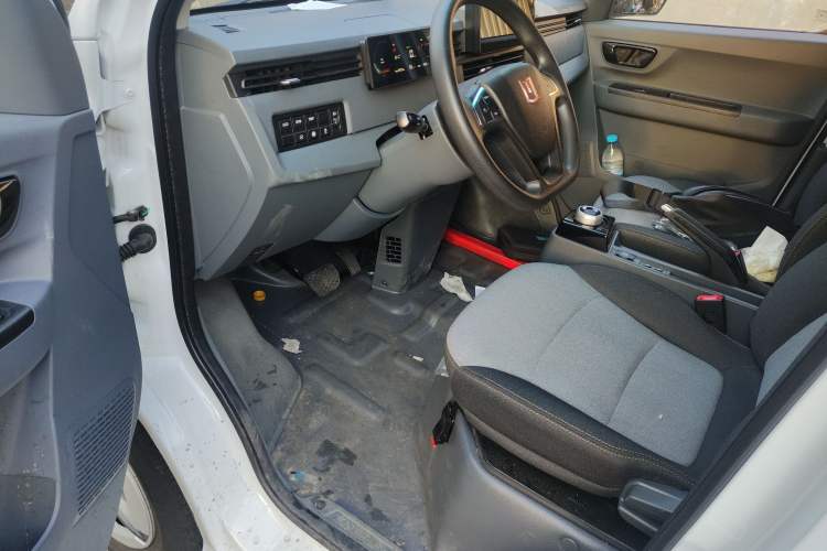 Used Farizon Xingxiang V 2024 Star Enjoy V6E Feature Edition Xuanwu 41.055 kWh
