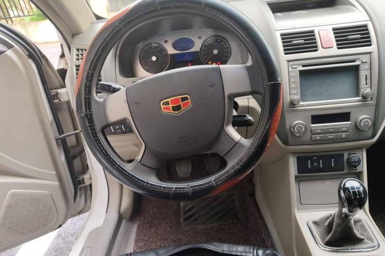 Used Geely Auto Classic Emgrand 2010 Hatchback 1.8L Manual Comfort Edition
