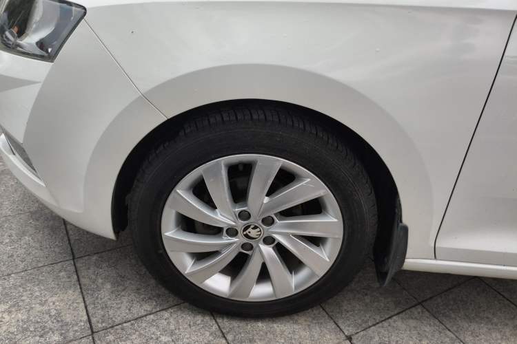 Used Skoda Rapid 2018 1.6L Automatic Comfort Edition