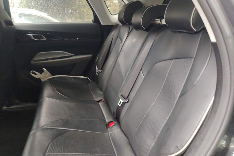 Used Oshan Z6 2023 Blue Whale 1.5T DCT Smart-Led City Edition
