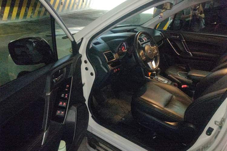 Used Subaru Forester 2016 2.0i Luxury Navigation Edition