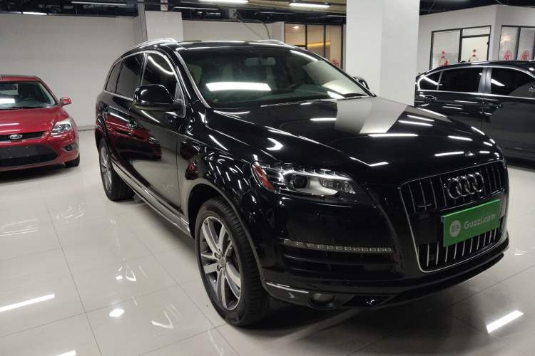 Used Audi Q7 2014 35 TFSI quattro Ambition model
