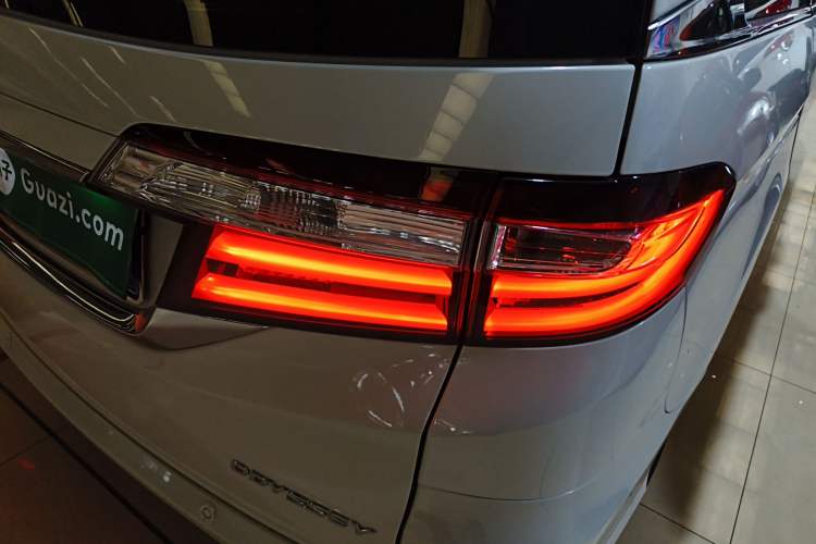 Used Honda Odyssey 2018 2.4L Luxury Edition