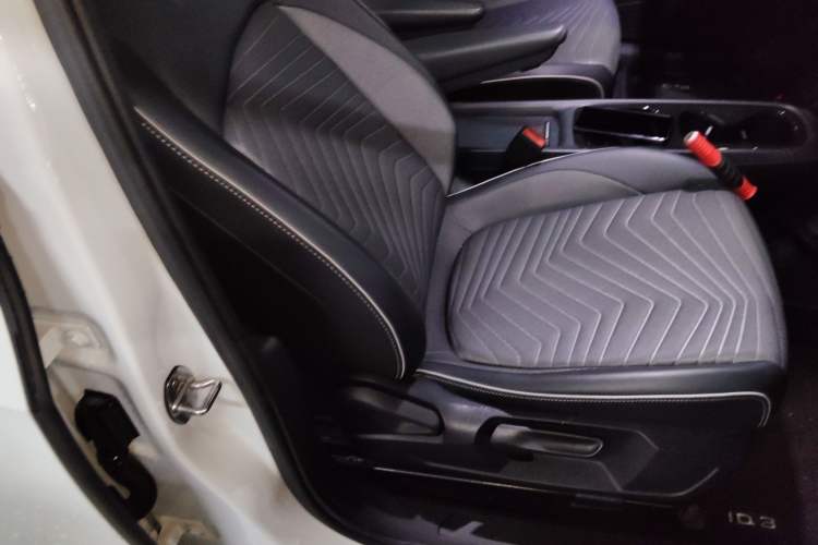 Used Volkswagen ID.3 2022 Active Pure Intelligent Enjoyment Edition
