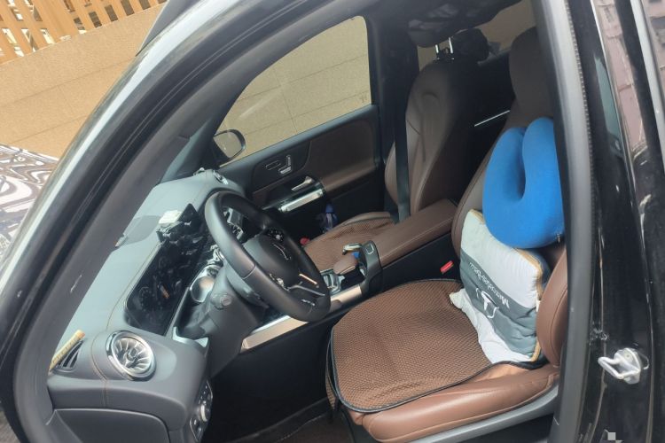 Used Mercedes-Benz GLB 2023 GLB 220 4MATIC Left Front Seat