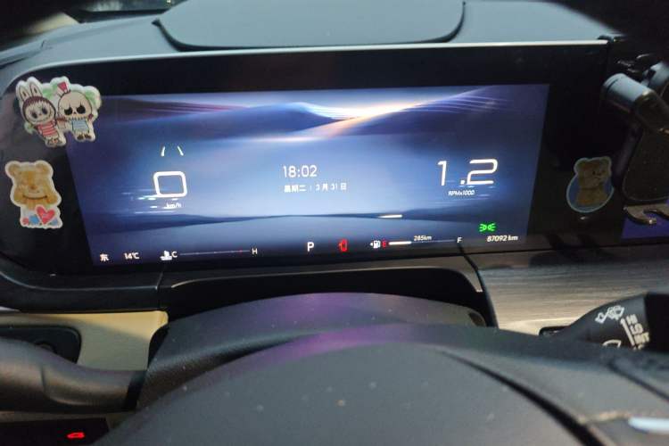 Used Buick GL8 2023 ES Lu Zun Deluxe Model
