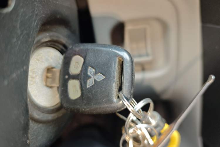 Used Mitsubishi LANCER 2010 1.6L Manual Comfort Sport Model