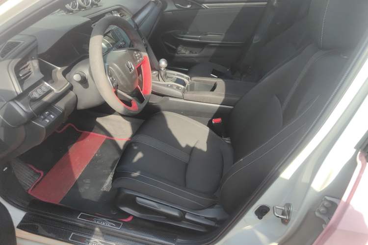 Used Honda Civic 2021 HATCHBACK 220TURBO Manual Driving Pleasure Control
