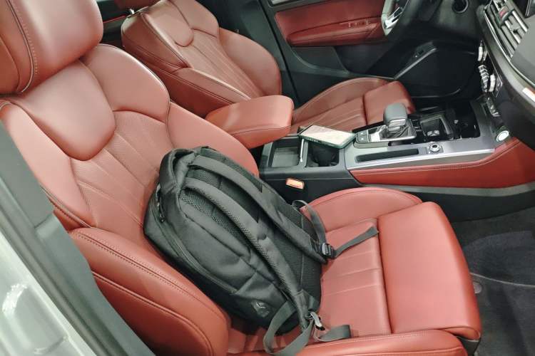 Used Audi Q5L 2025 quattro 45th Anniversary Edition 40 TFSI Luxury Dynamic Model
