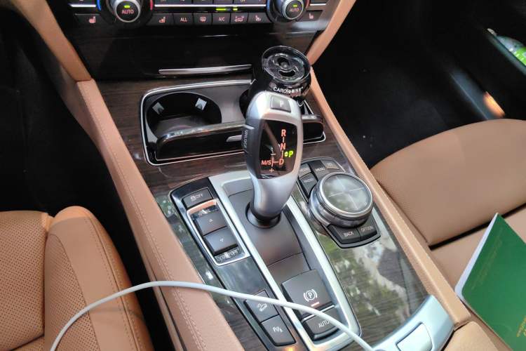 Used BMW 7 Series 2013 740Li xDrive Gear Lever