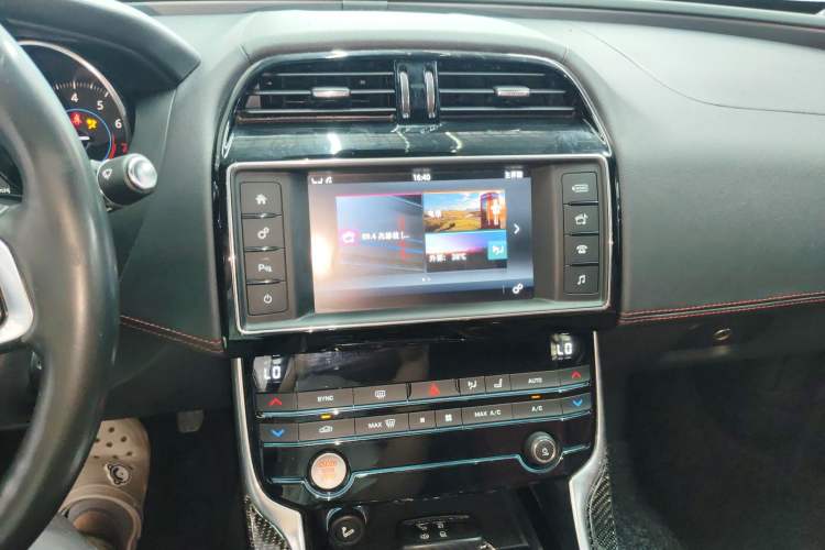 Used Jaguar XE 2015 2.0T 200 PS R-Sport