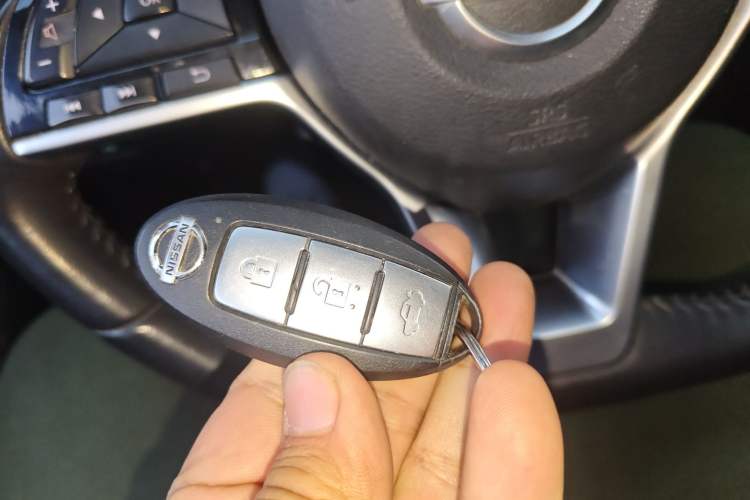 Used Nissan Teana 2020 Revised Version 2.0L XL Upper Smart Drive Edition Vehicle Key