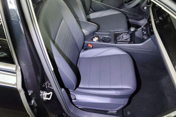 Used Volkswagen Lavida 2019 1.5L Automatic Comfort Edition China VI Standard