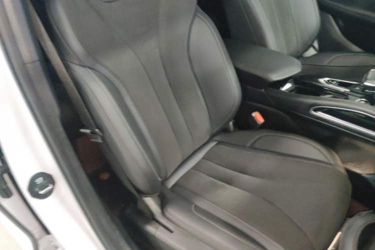 Used Geely Auto Monjaro L 2024 2.0TD High-Power Automatic Two-Wheel Drive Skyline Edition