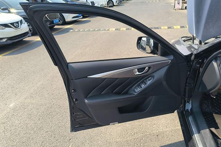 Used Infiniti Q50L 2016 2.0T Enjoyment Edition