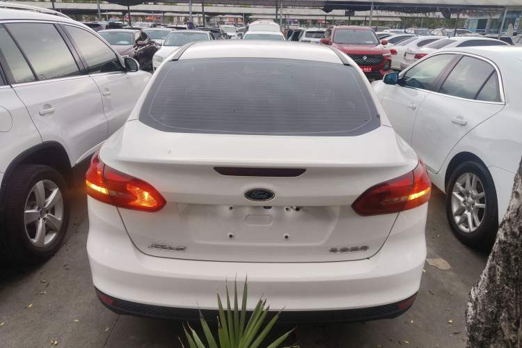 Used Ford Focus 2018 Sedan Classic 1.6L Manual Comfort Plus SmartDrive Edition Rear