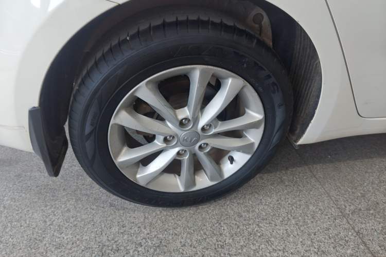 Used Kia K3 2016 1.6L Manual GLS